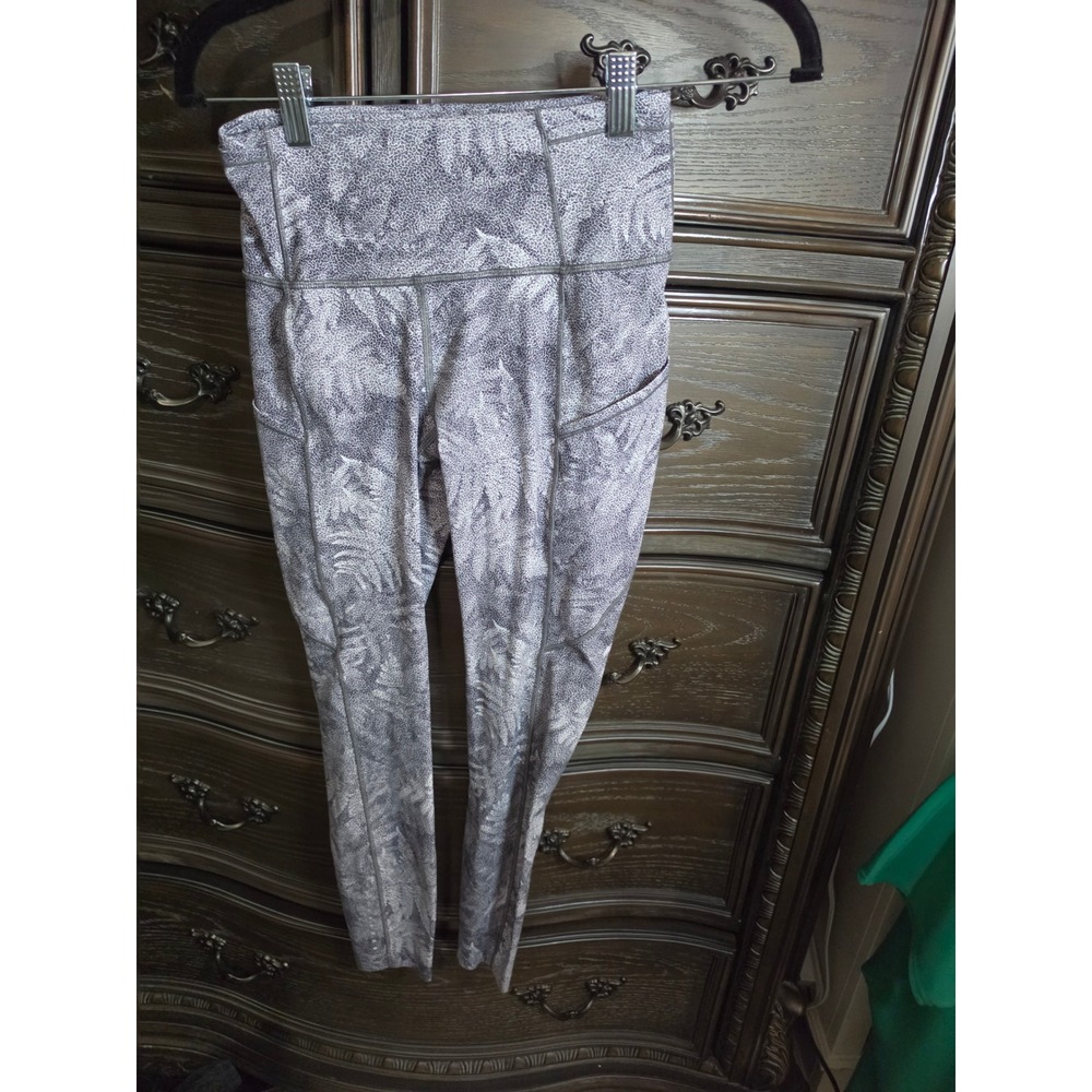 Lululemon Fast and Free High-Rise Tight 25 Nulux Grey Leaf Print Size 4